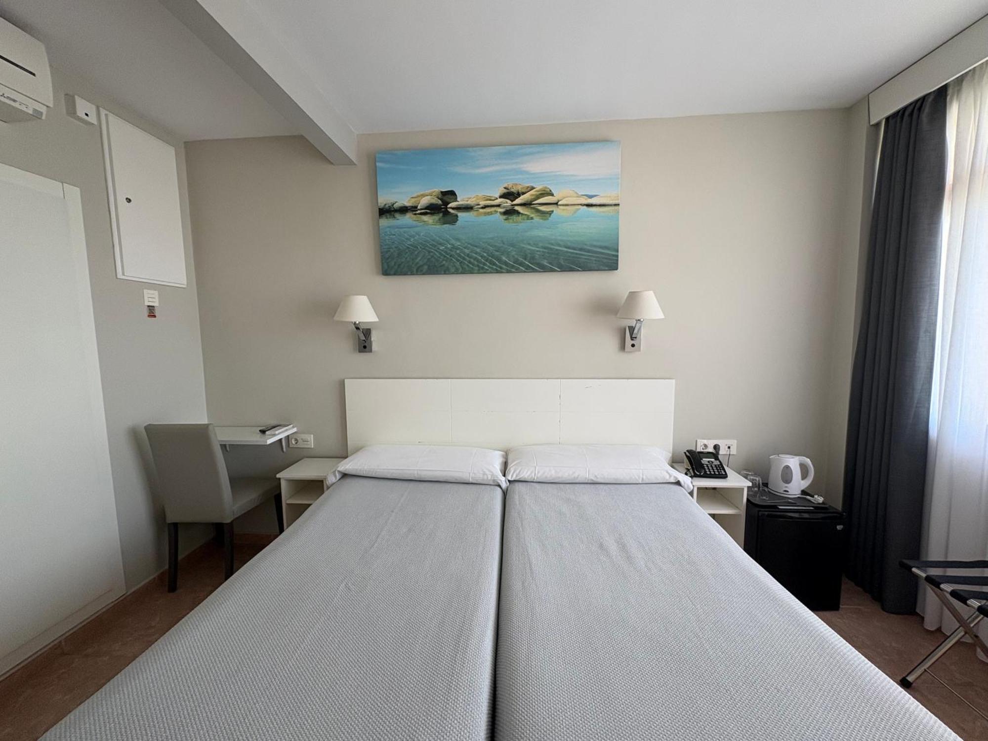 Twin Room Sea View